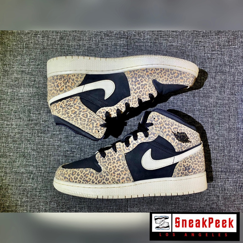 Air Jordan 1 Mid SE Leopard GS 7Y Black Pale Ivory